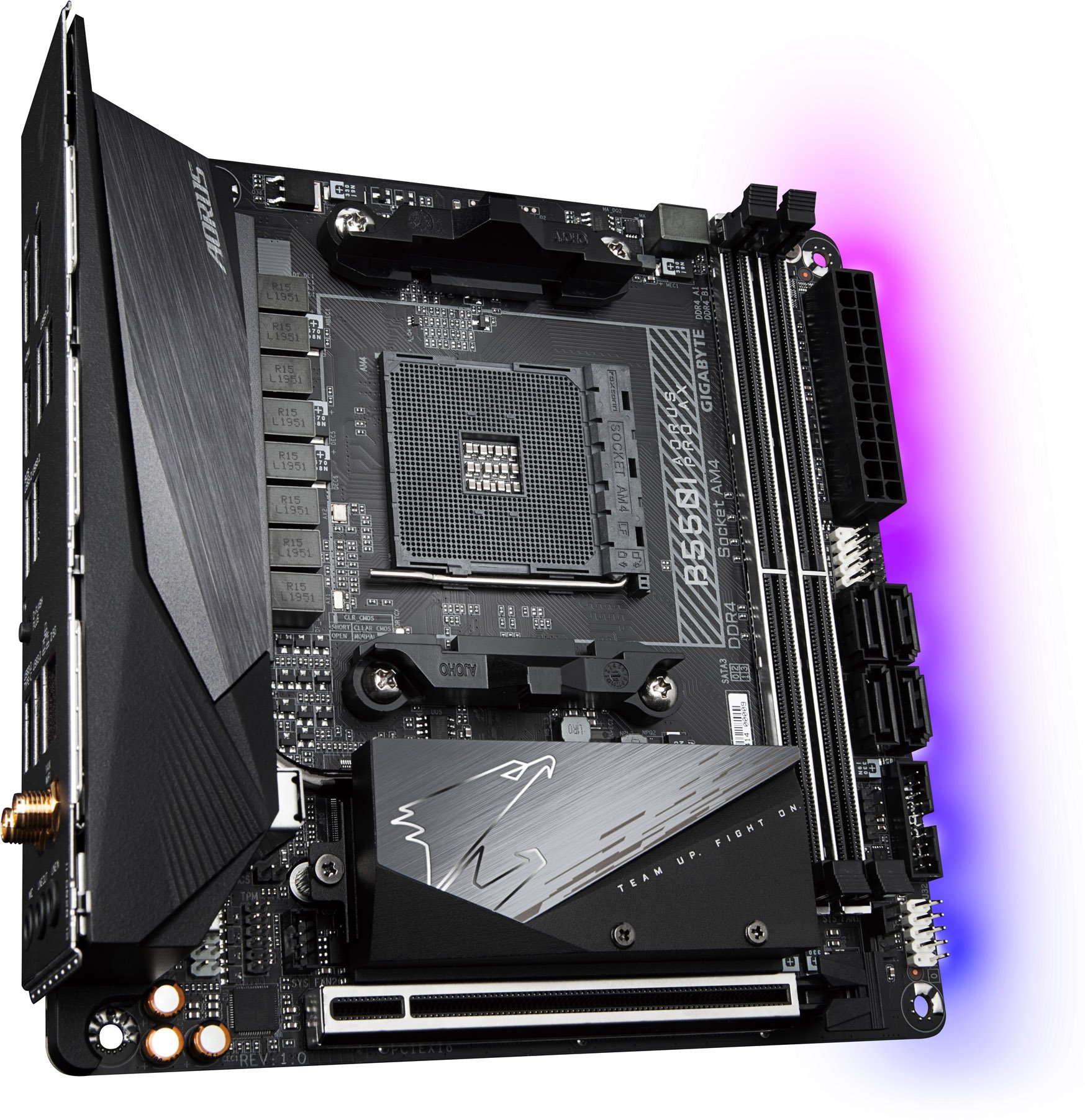 Gigabyte B550I AORUS PRO AX AMD Socket AM4 B550 Chipset Mini-ITX