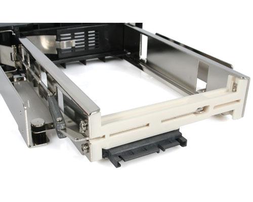 StarTech.com 5.25 inch Tray-Less Hot Swap Mobile Rack for 3.5 inch Hard Drive
