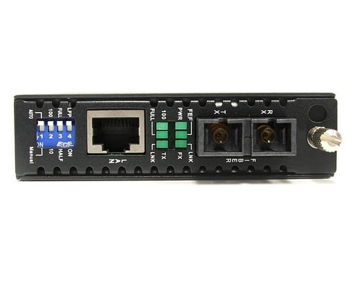 StarTech.com Gigabit Ethernet Multi Mode Fiber Media Converter SC 550m - 1000 Mbps