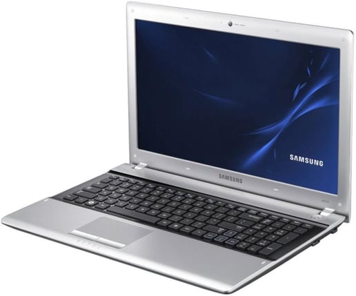 Samsung RV711 Notebook