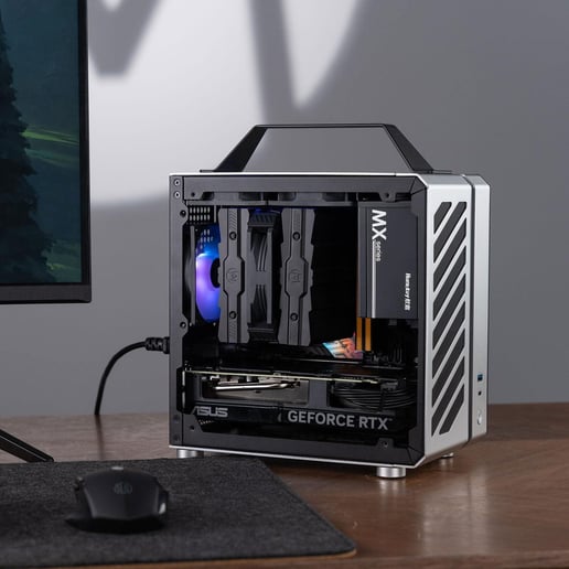 Mechanic Master C24  ITX Gaming Case - Silver 