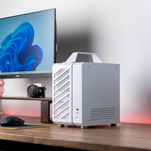 Mechanic Master   ITX Gaming Case - White 